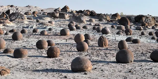 TALAMPAYA Y VALLE DE LA LUNA 